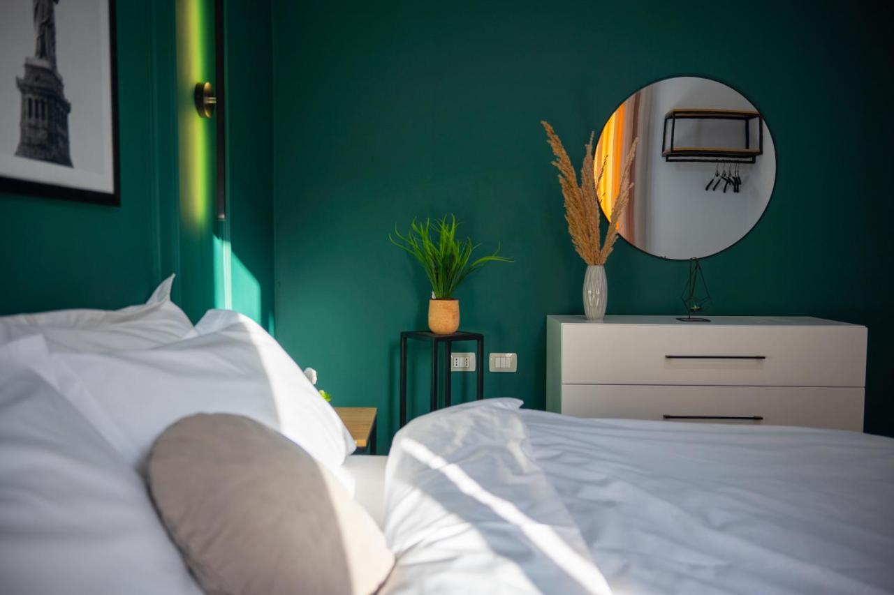 شقة Blloku Area Modern App - The Nest تيرانا المظهر الخارجي الصورة